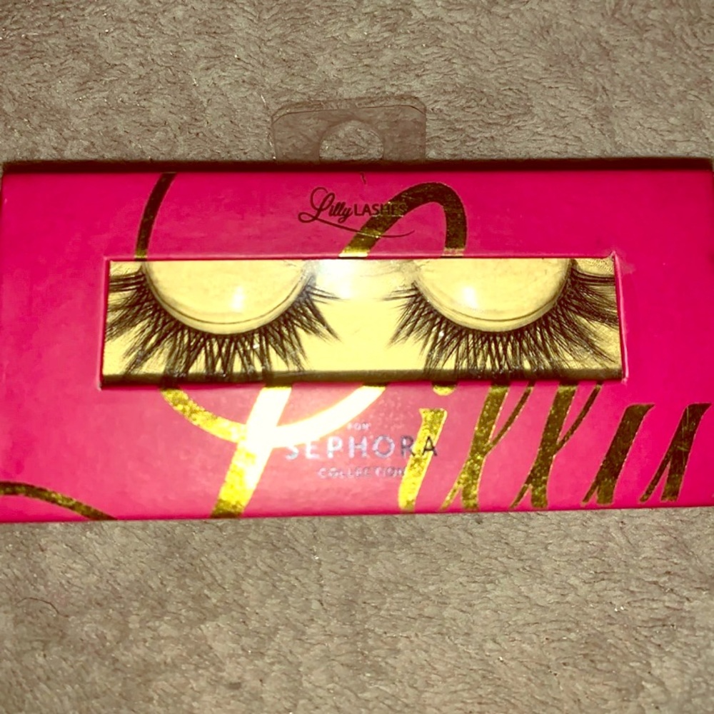 Lily lashes
